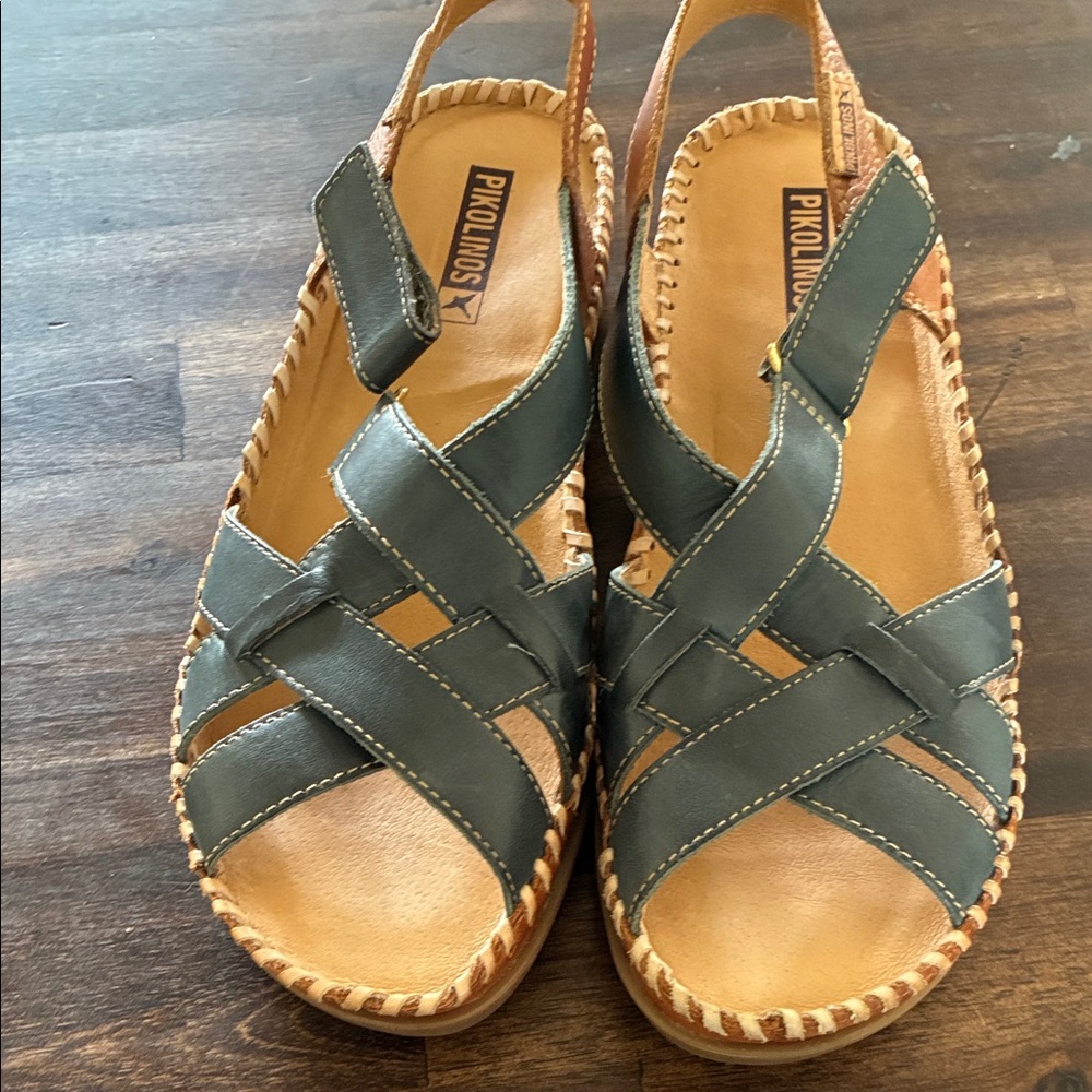 PIKOLINOS Cadaques Navy and Tan Sandals -38